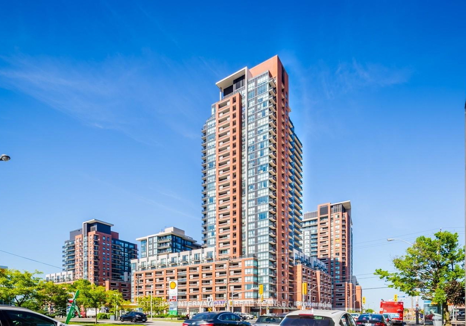 830-lawrence-avenue-w-north-york-ontario-w12427180