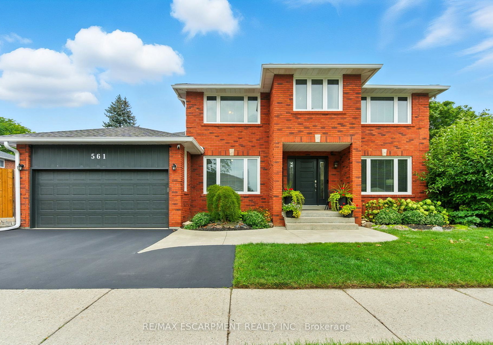 561-harmony-avenue-burlington-ontario-w12427203