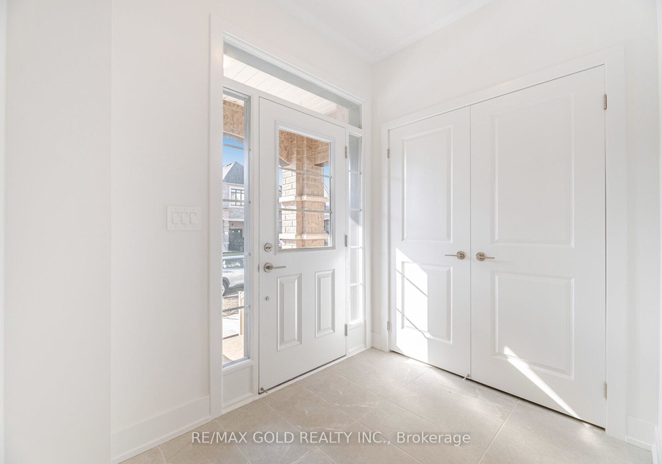 303-bergamot-avenue-milton-ontario-w12427245