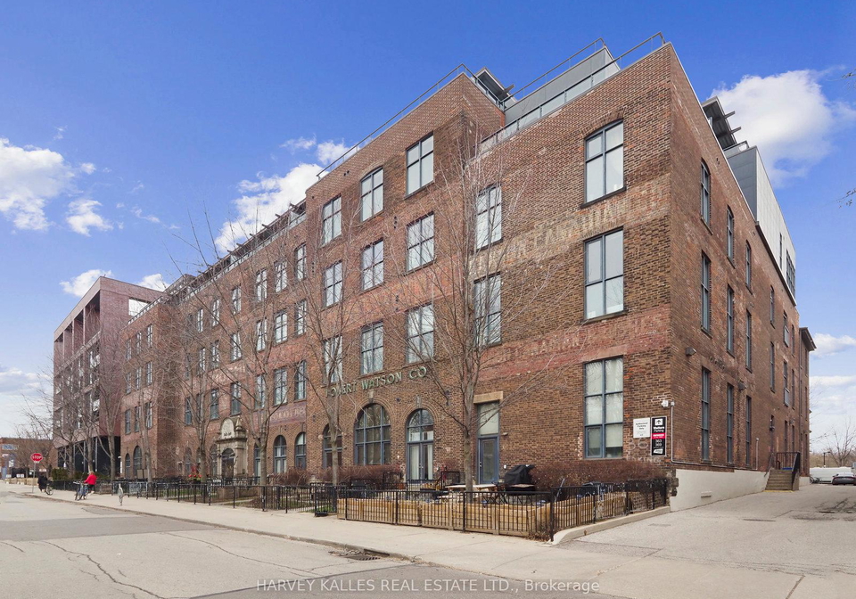 363-sorauren-avenue-toronto-ontario-w12427414