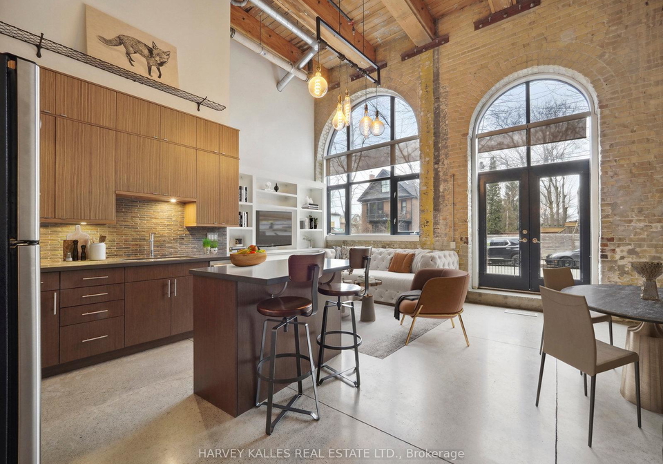 363-sorauren-avenue-toronto-ontario-w12427414
