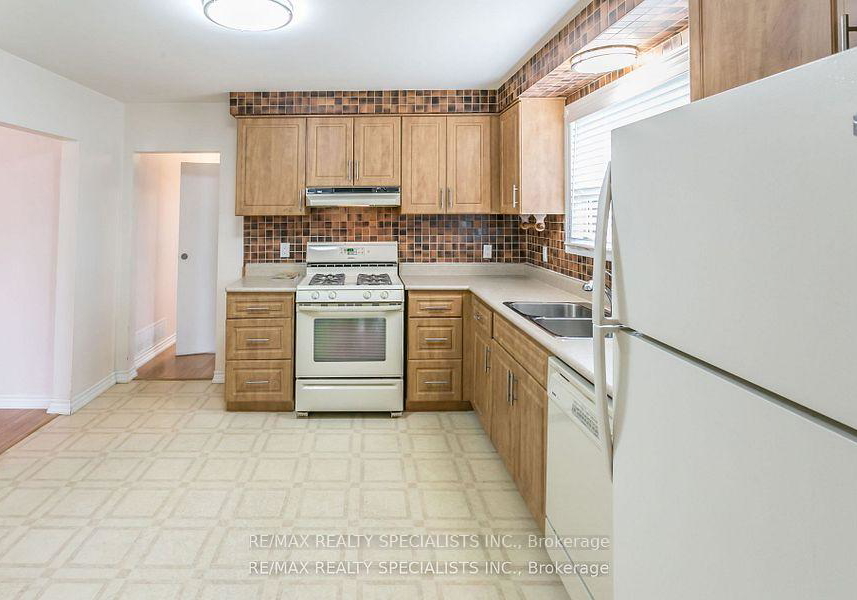 1164-shamir-crescent-mississauga-ontario-w12427489