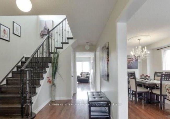 2935-crosscurrent-drive-mississauga-ontario-w12427587
