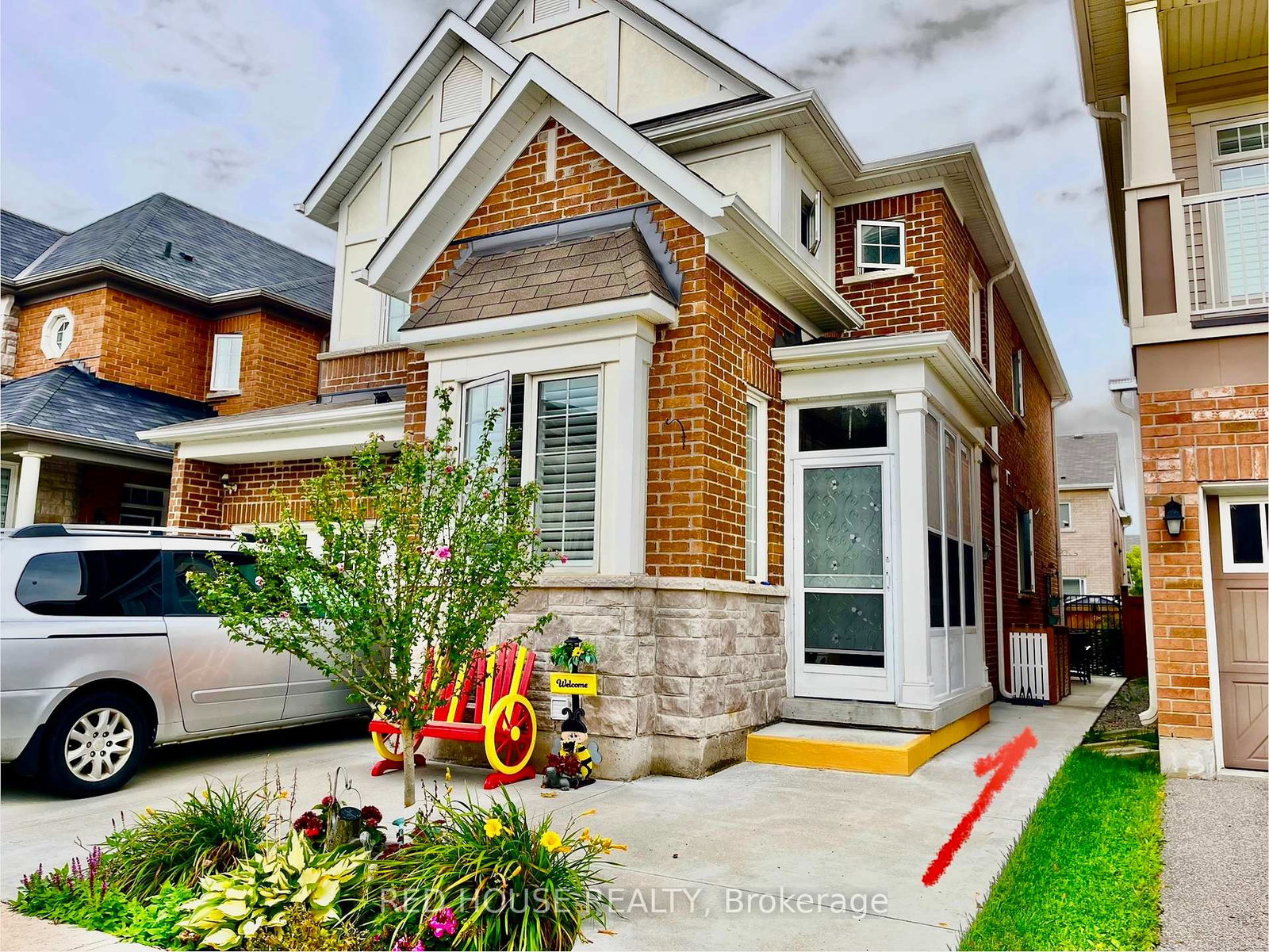 566-bartleman-terrace-milton-ontario-w12427819