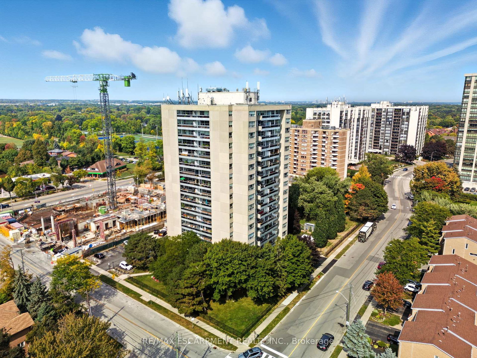 2263-marine-drive-oakville-ontario-w12427965