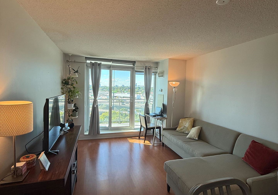 2121-lake-shore-boulevard-w-etobicoke-ontario-w12427998