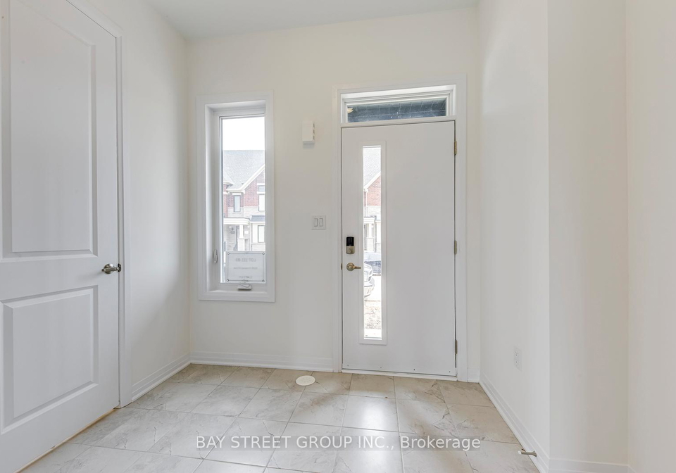 3226-crystal-drive-oakville-ontario-w12428025