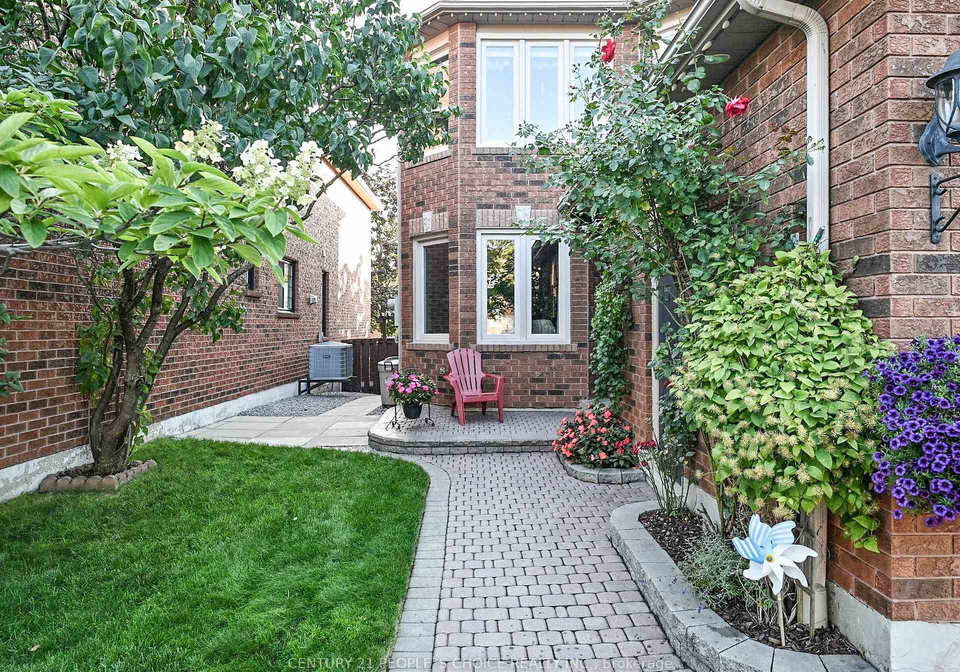 5306-lismic-boulevard-mississauga-ontario-w12428143