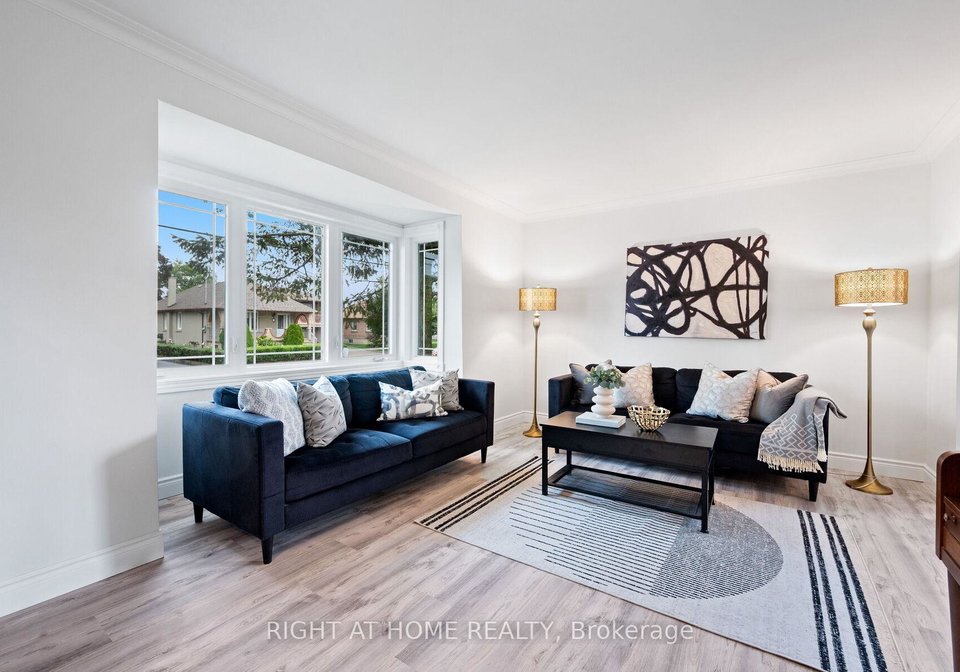 10-lady-york-avenue-york-ontario-w12428271