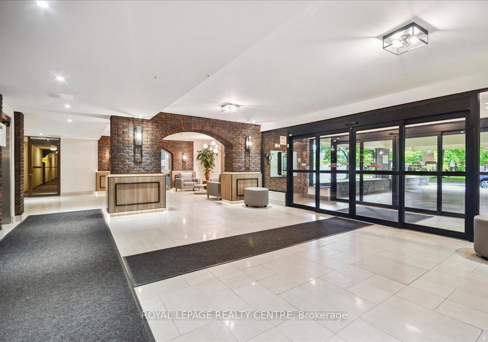 966-inverhouse-drive-mississauga-ontario-w12428399
