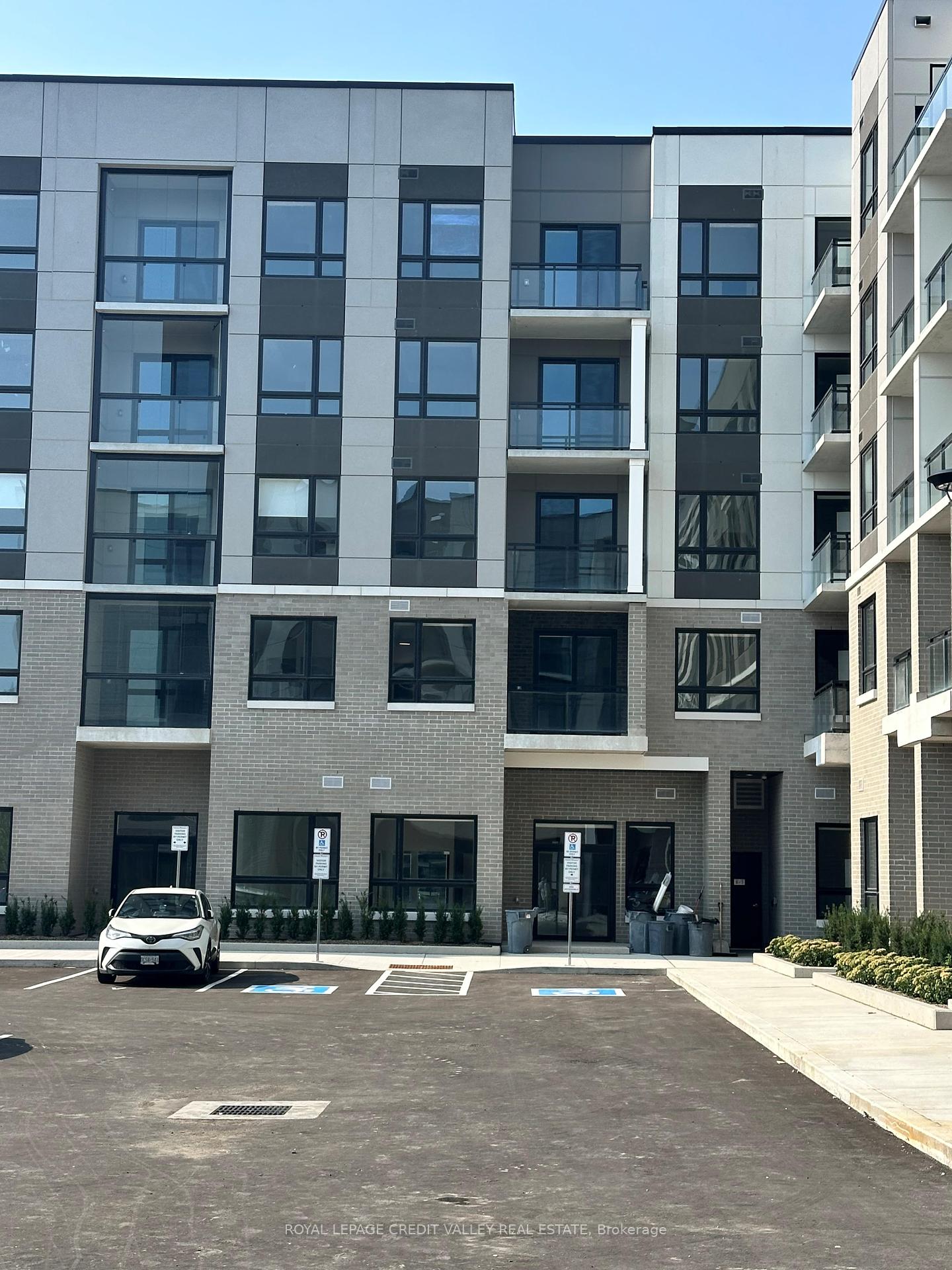3250-carding-mill-trail-oakville-ontario-w12428506