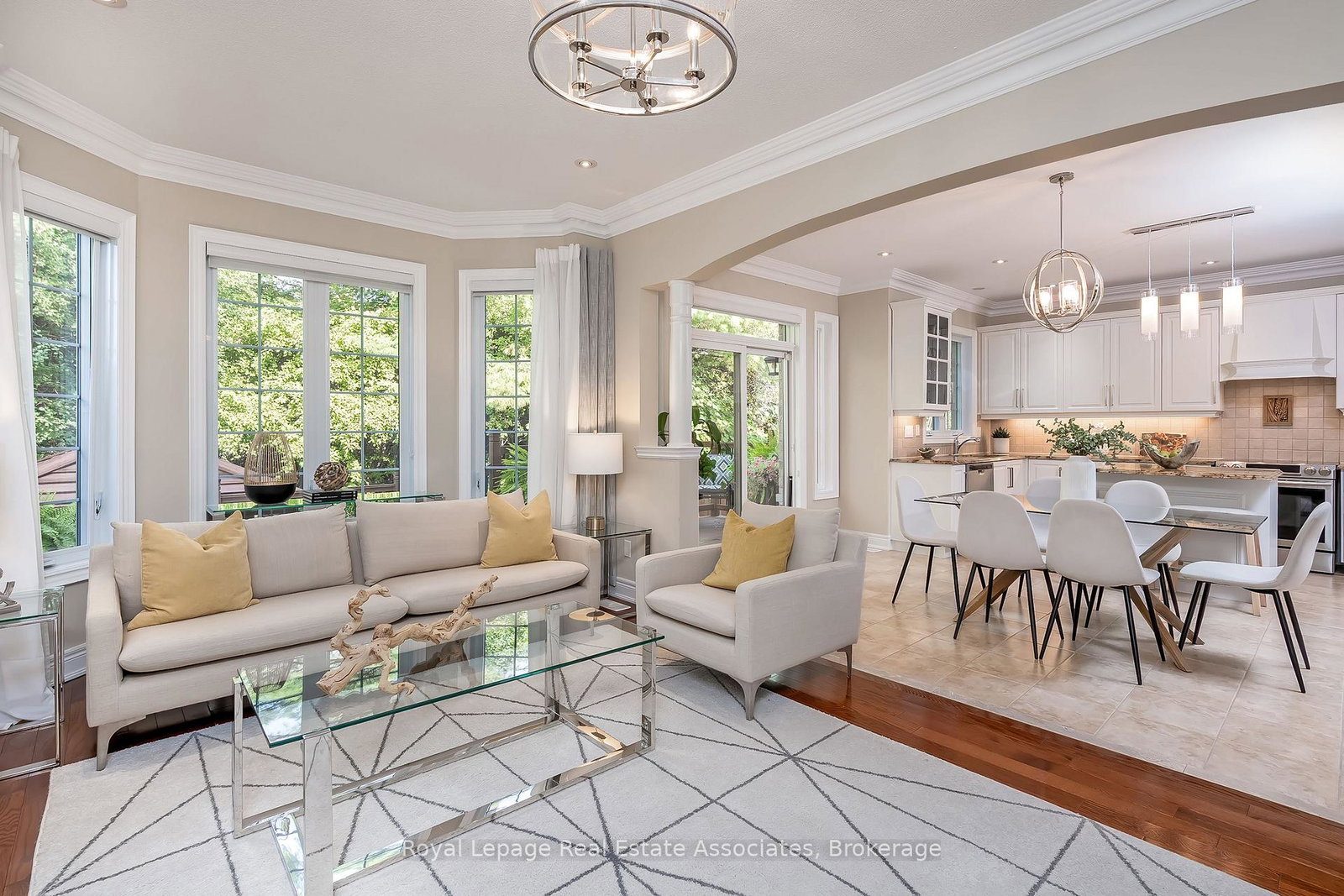 2257-adirondak-trail-oakville-ontario-w12428583