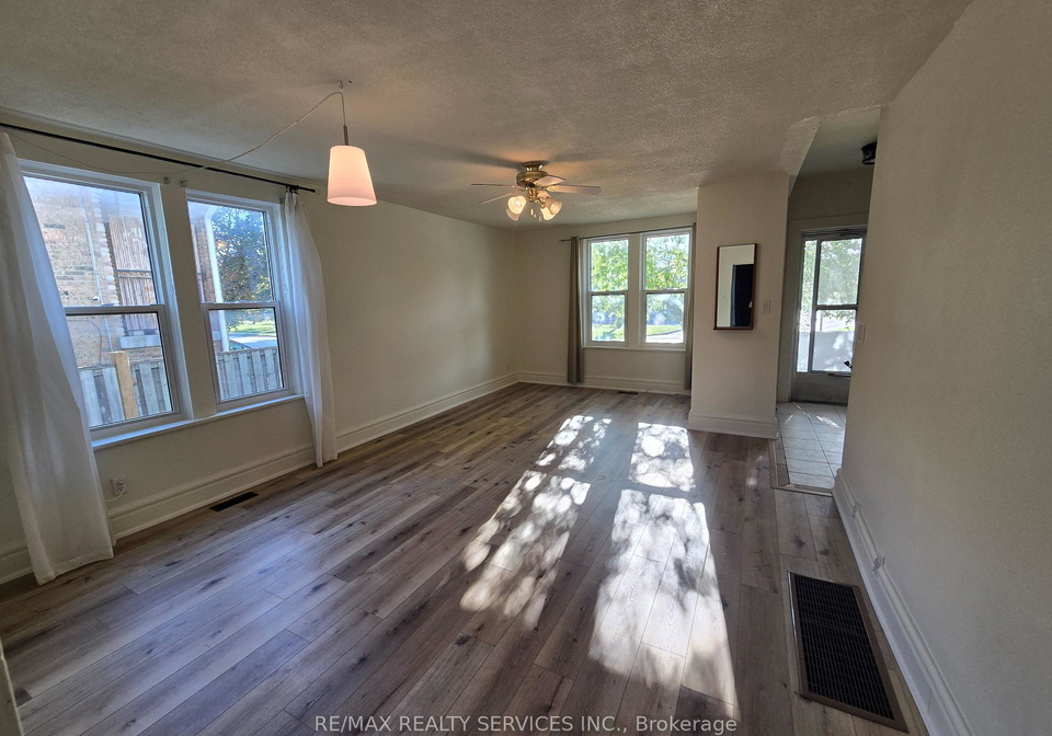82-rosedale-avenue-w-brampton-ontario-w12428612