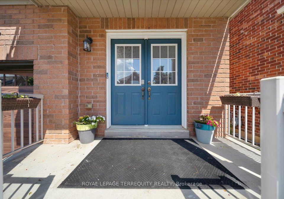 482-cedric-terrace-milton-ontario-w12428695