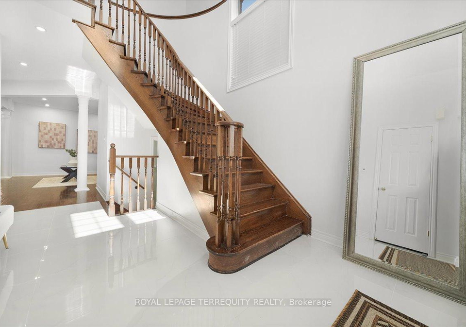 482-cedric-terrace-milton-ontario-w12428695