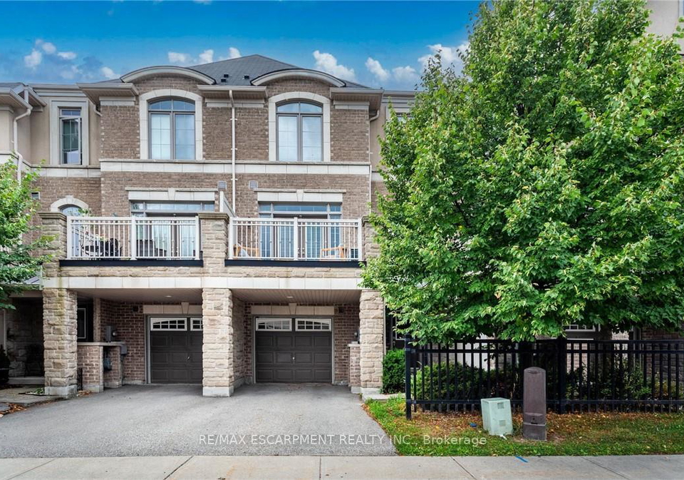 2570-grand-oak-trail-oakville-ontario-w12428764