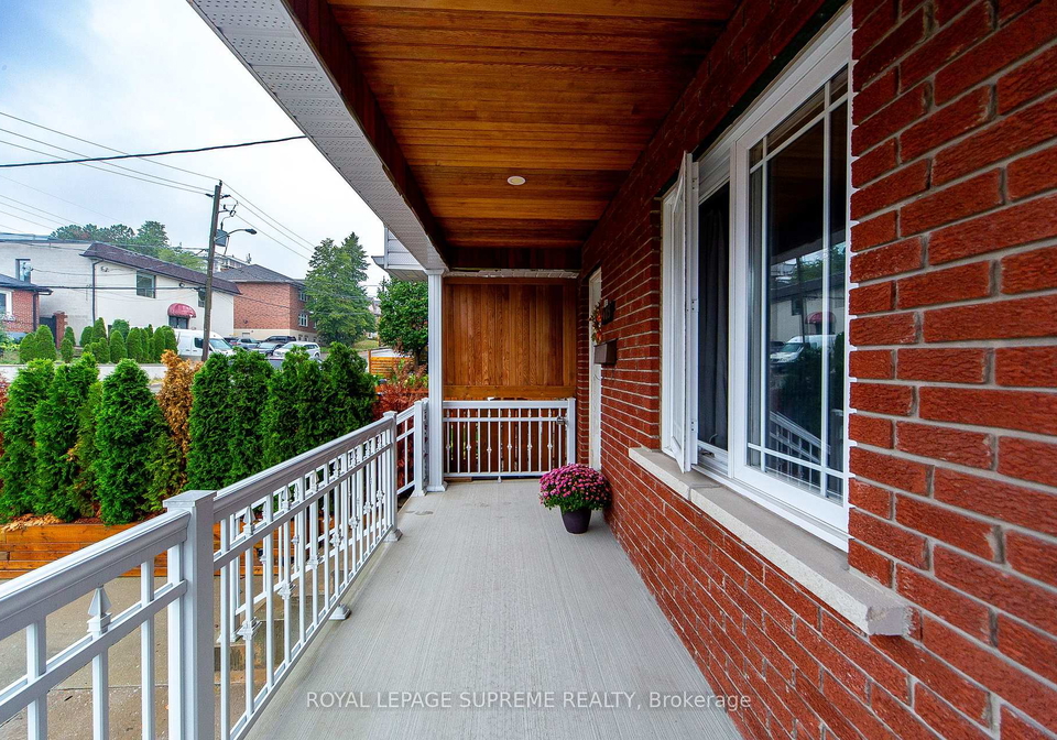 405-gilbert-avenue-toronto-ontario-w12428895