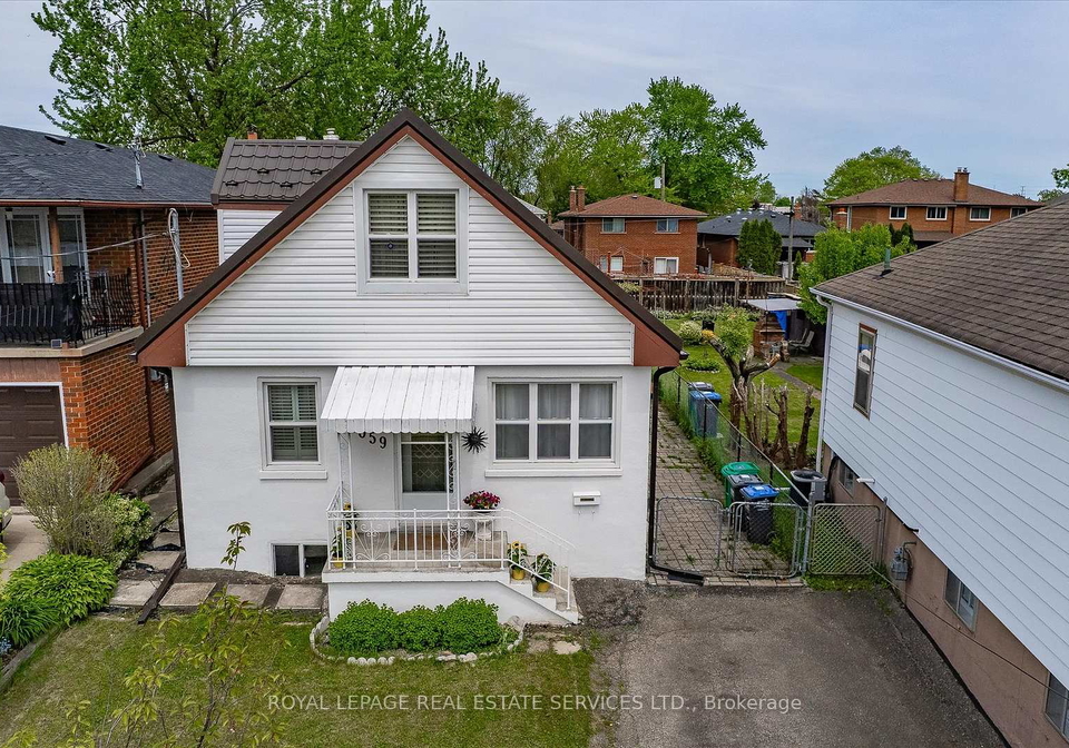 1059-westmount-avenue-mississauga-ontario-w12429071