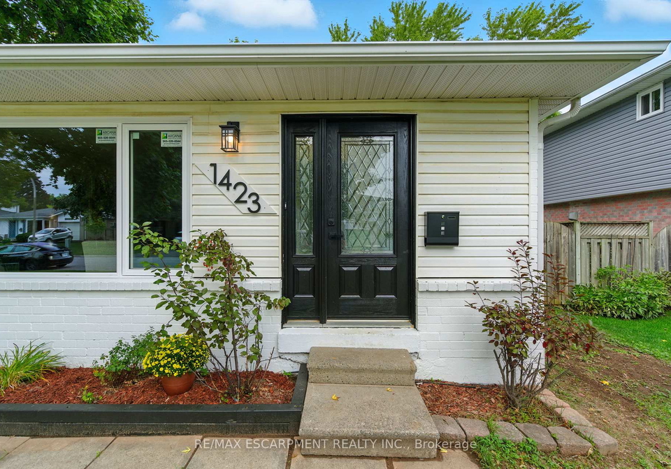 1423-thornton-road-burlington-ontario-w12429254