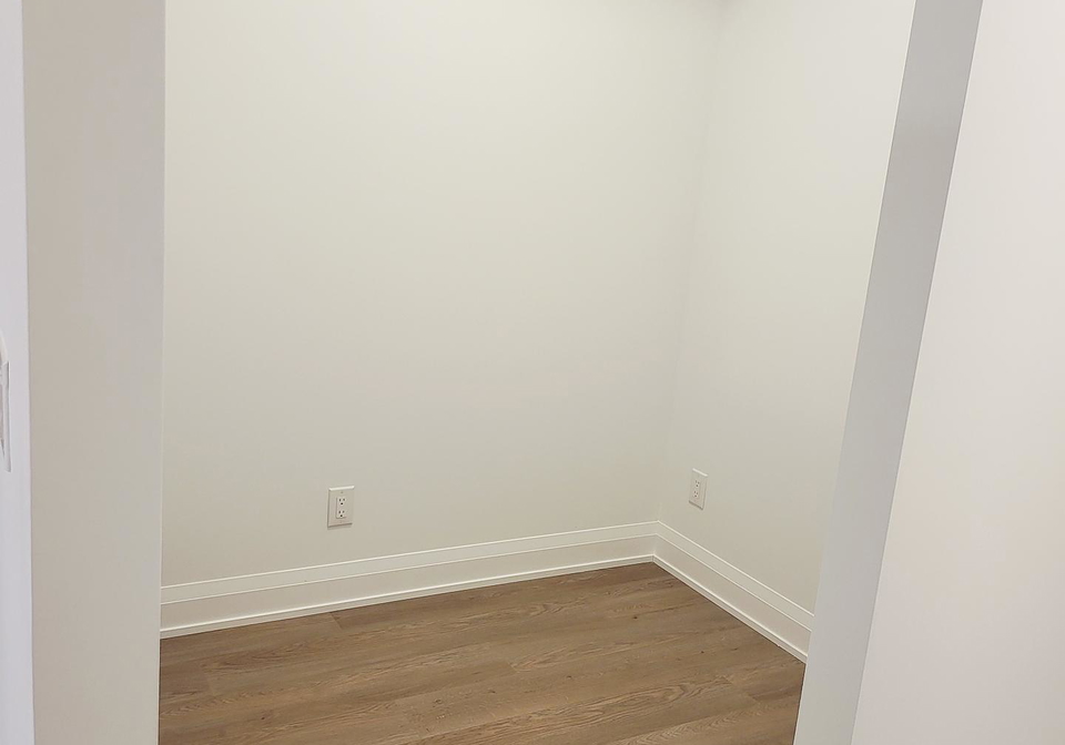 3250-carding-mill-trail-oakville-ontario-w12429275