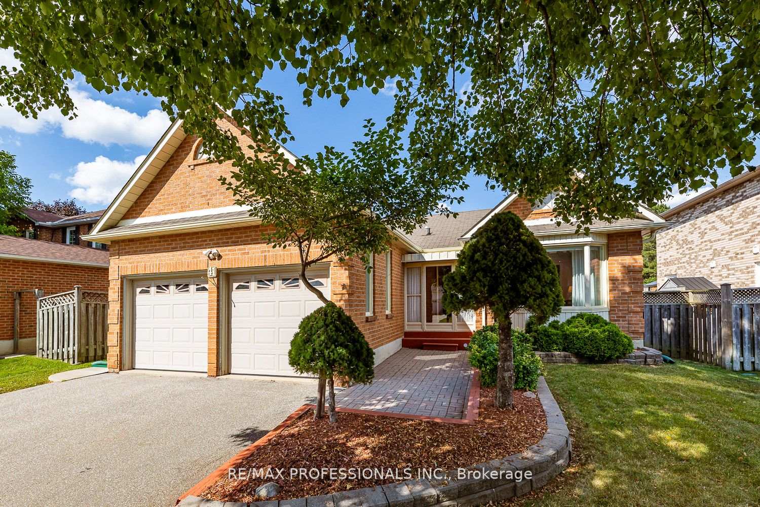 41-mccabe-crescent-caledon-ontario-w12429366