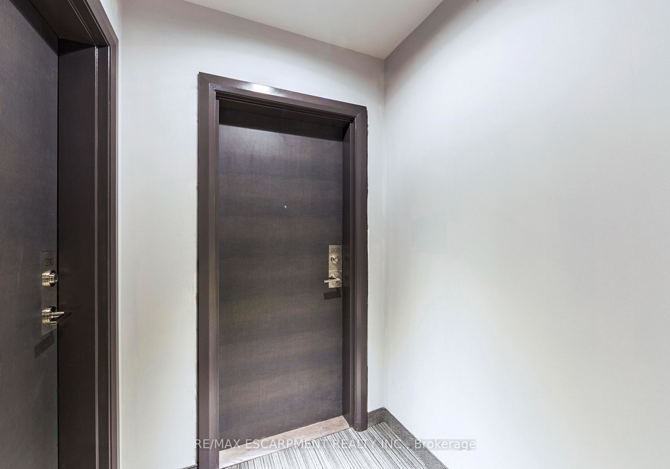 2393-bronte-road-oakville-ontario-w12429449