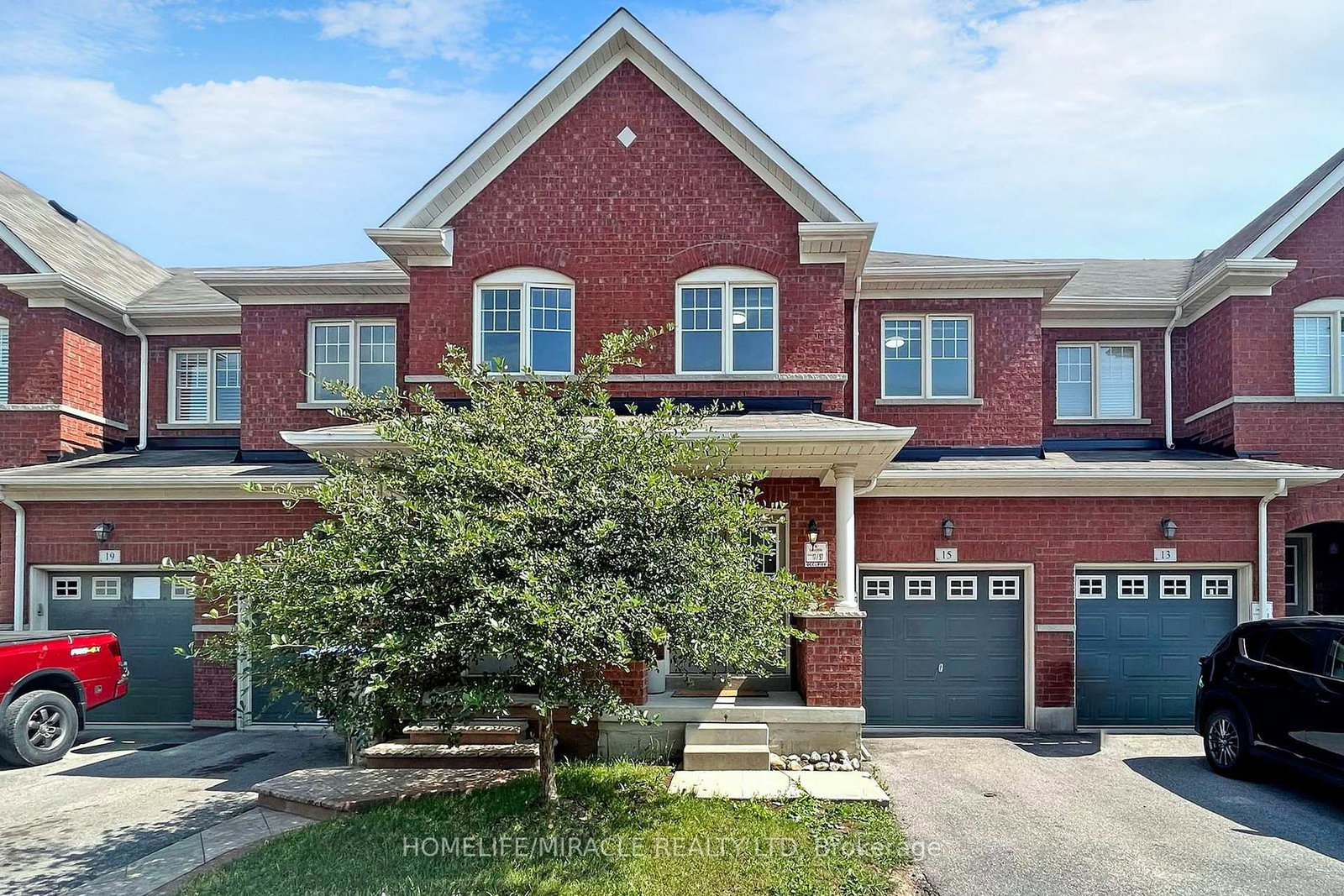 15-masseyfield-street-n-brampton-ontario-w12429551
