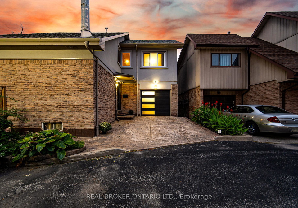 11-pierpont-place-mississauga-ontario-w12429640