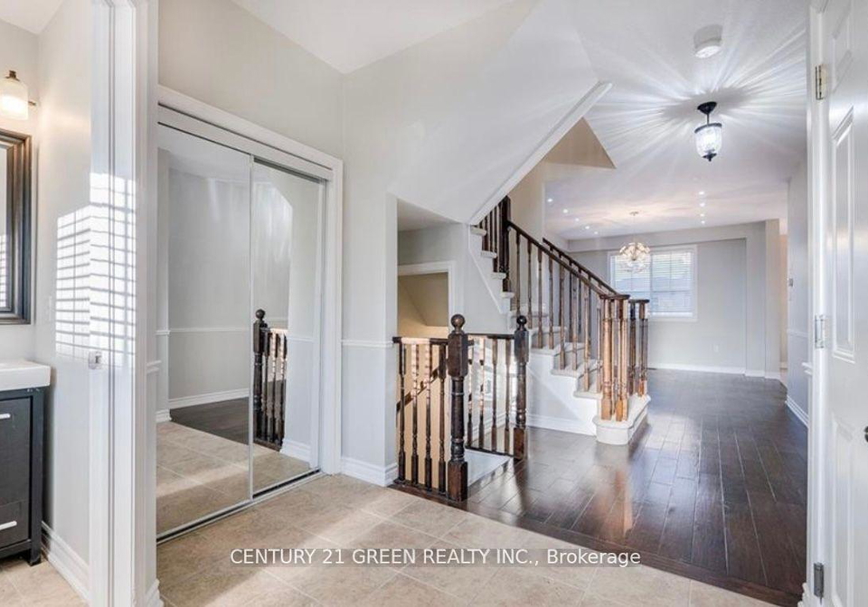 569-murray-meadows-place-milton-ontario-w12429679