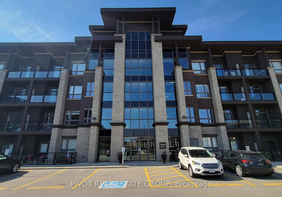5020-corporate-drive-burlington-ontario-w12429727