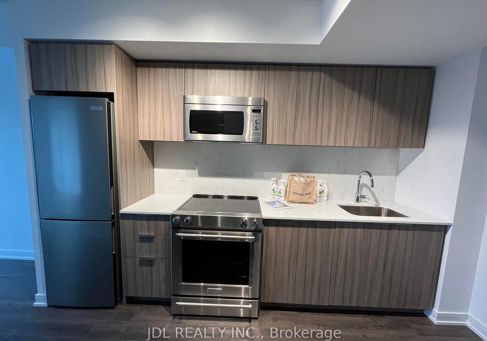 30-samuel-wood-way-etobicoke-ontario-w12429863