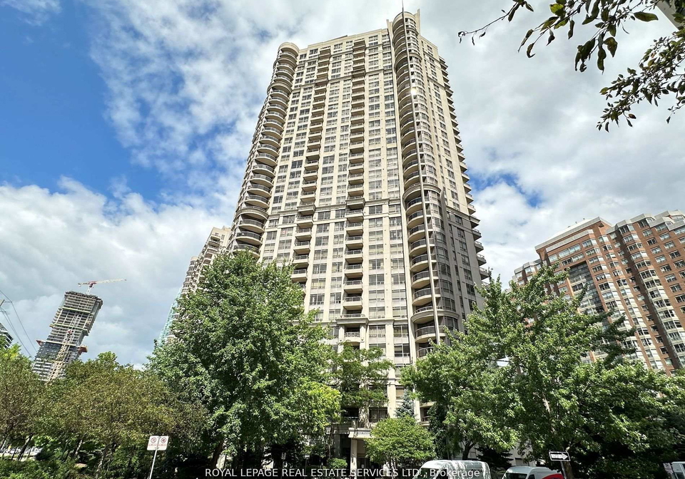 310-burnhamthorpe-road-w-mississauga-ontario-w12429897