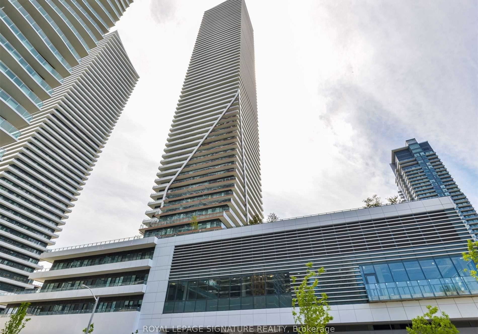 30-shore-breeze-drive-etobicoke-ontario-w12430017