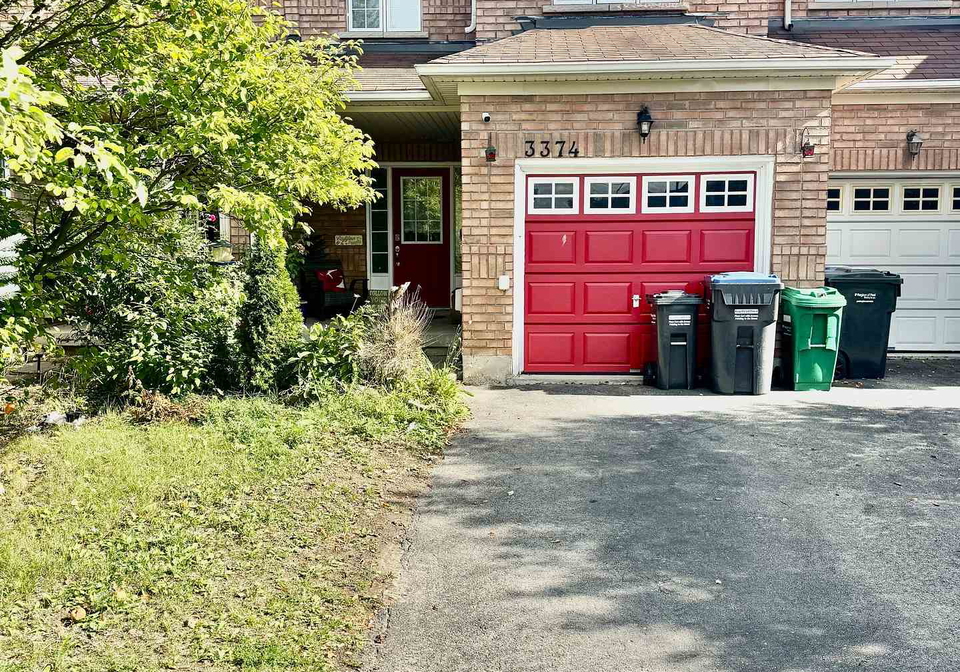 3374-angel-pass-drive-mississauga-ontario-w12430174