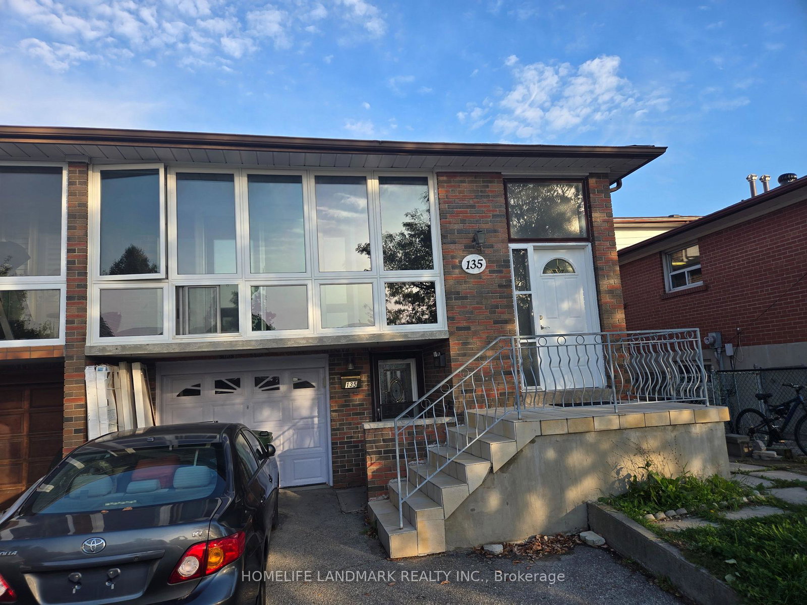 135-cabana-drive-york-ontario-w12430183