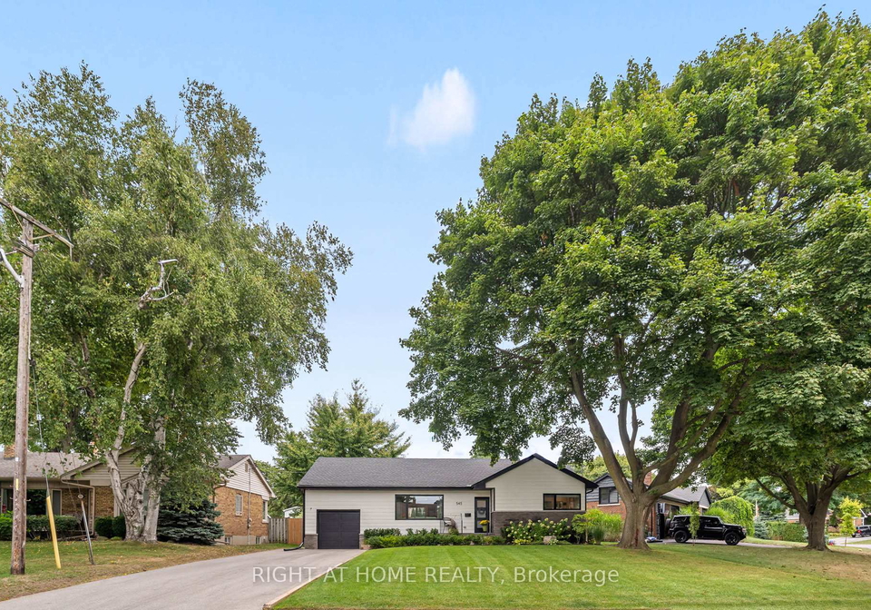 545-huron-drive-burlington-ontario-w12430356