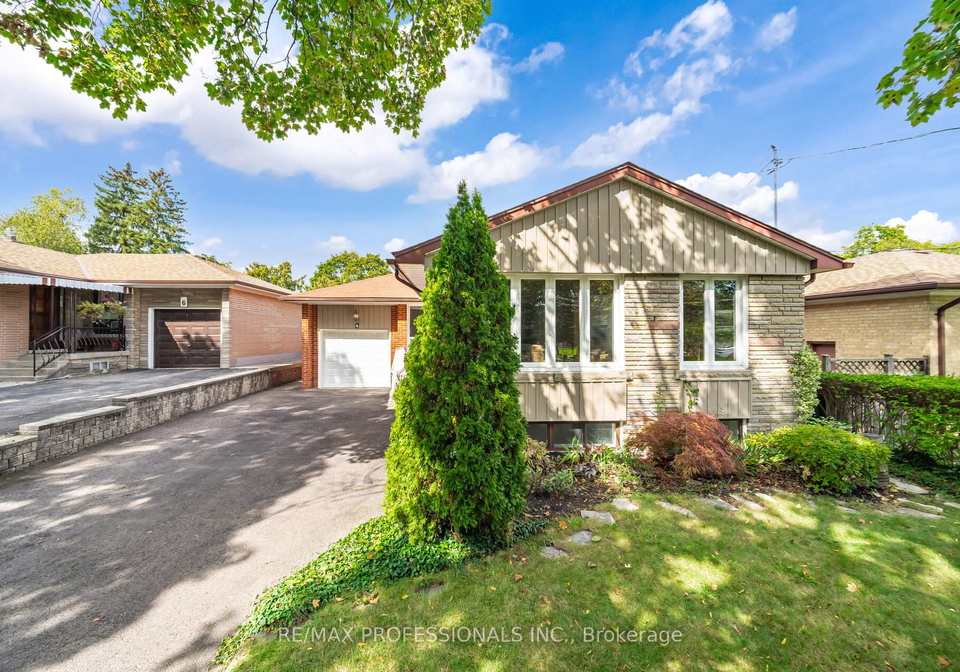 4-lethbridge-avenue-etobicoke-ontario-w12430481