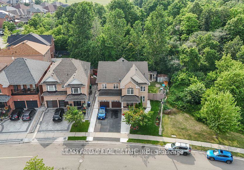 8-klondike-trail-brampton-ontario-w12430506