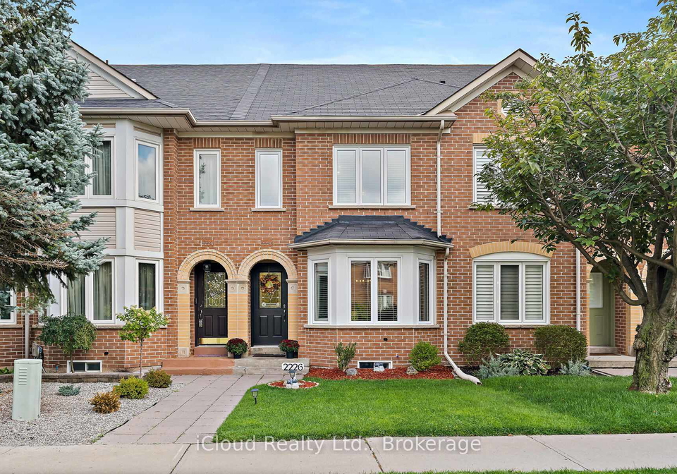 2226-westoak-trails-boulevard-oakville-ontario-w12430744