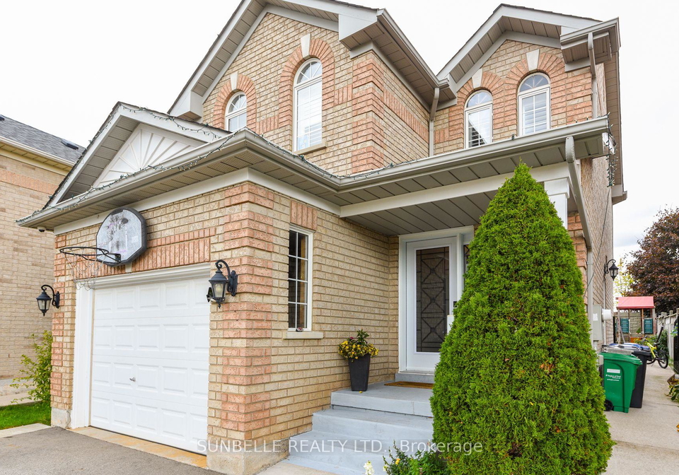 38-sunny-glen-crescent-brampton-ontario-w12430765