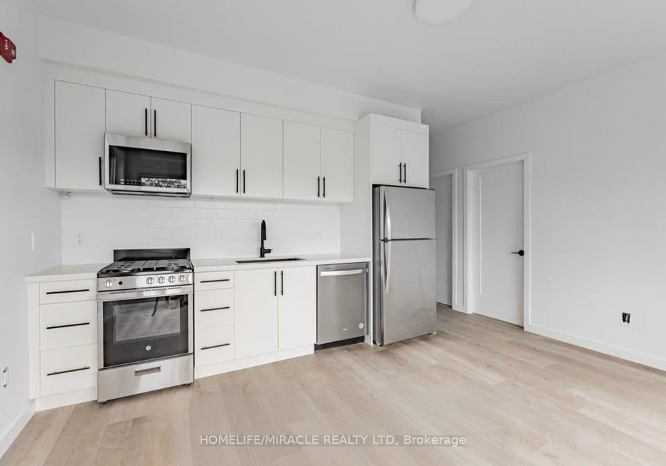 1103-dufferin-street-toronto-ontario-w12430997