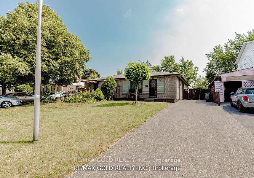 31-fallingdale-crescent-brampton-ontario-w12431030