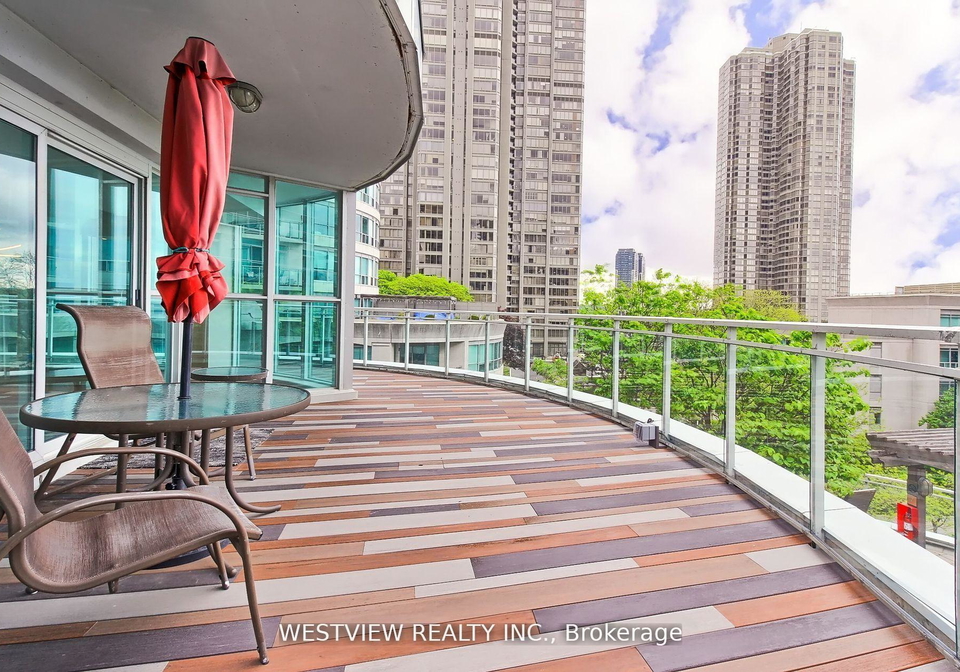 2067-lake-shore-boulevard-w-etobicoke-ontario-w12431034