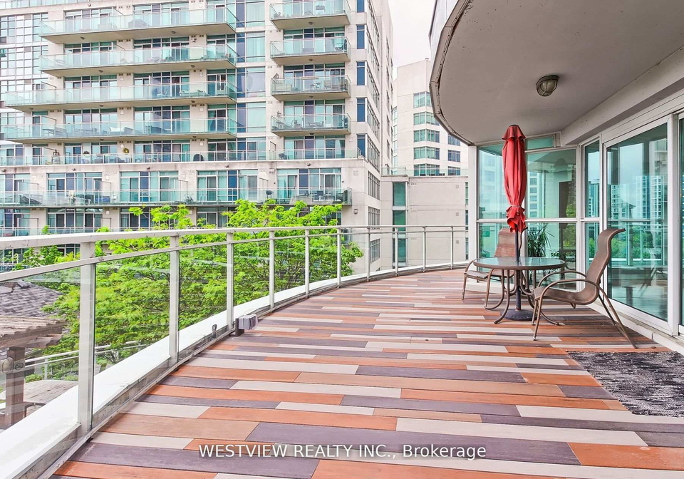 2067-lake-shore-boulevard-w-etobicoke-ontario-w12431034