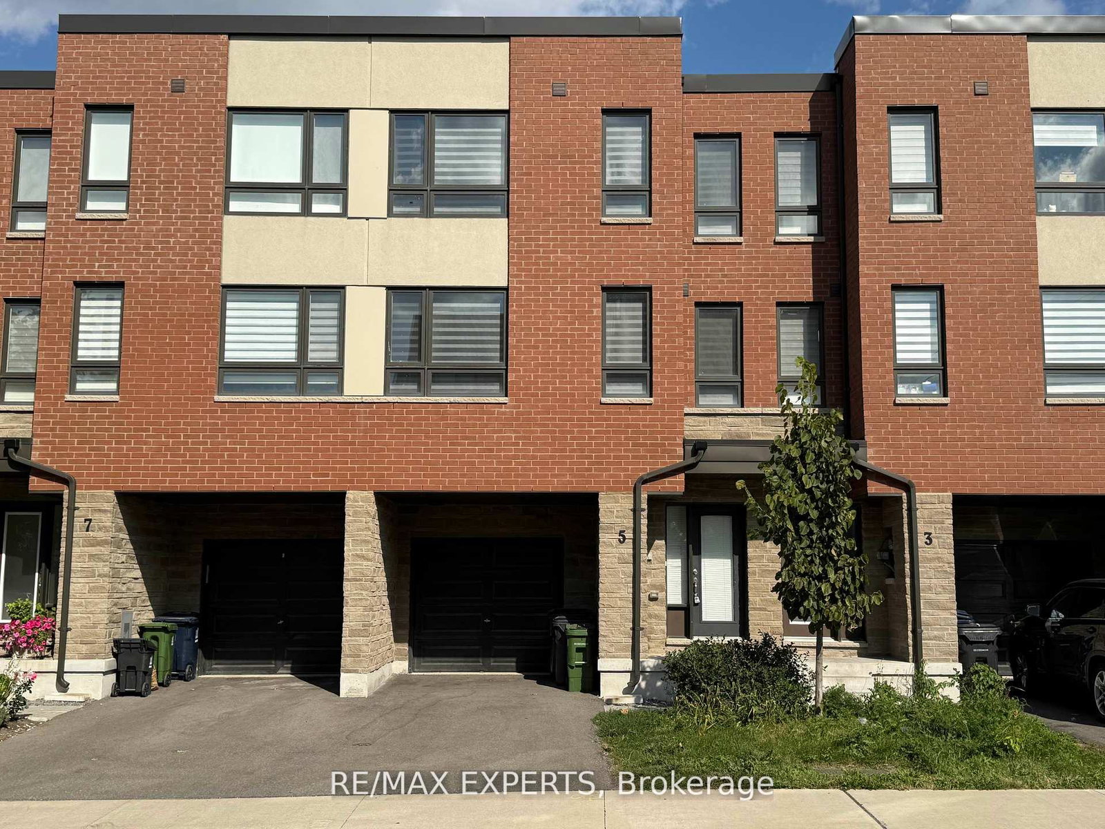 5-woodstream-drive-etobicoke-ontario-w12431152