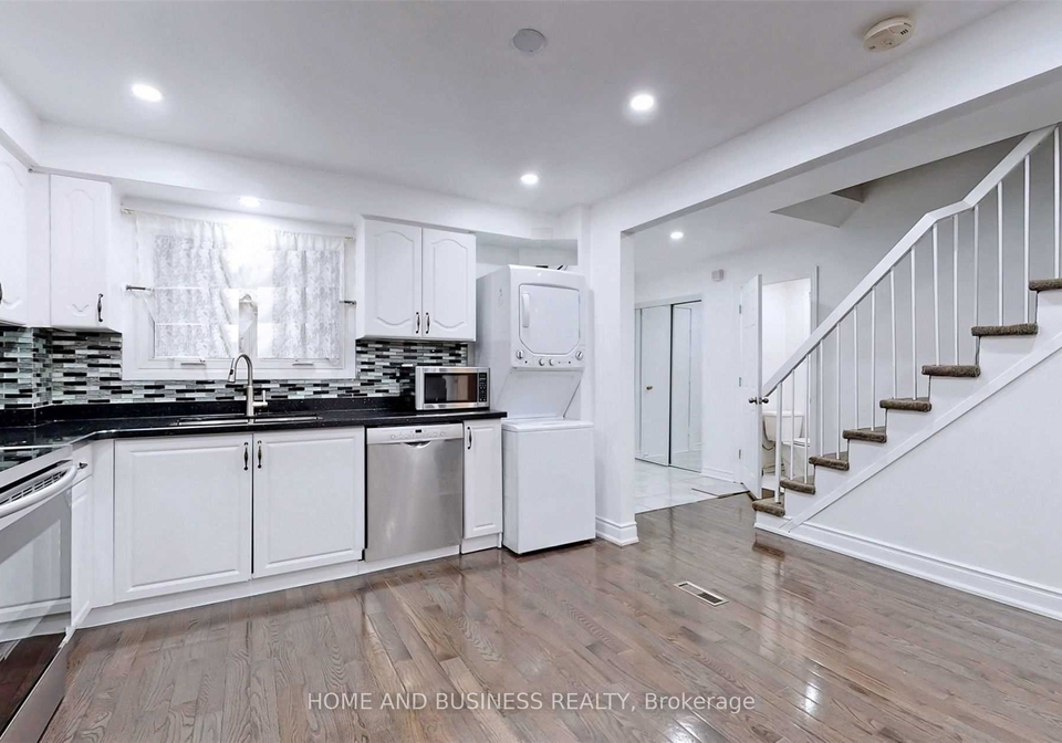 31-greenleaf-crescent-brampton-ontario-w12431241