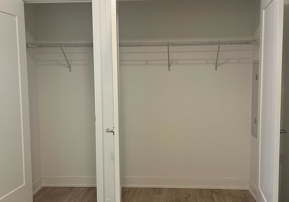 65-annie-craig-drive-etobicoke-ontario-w12431268