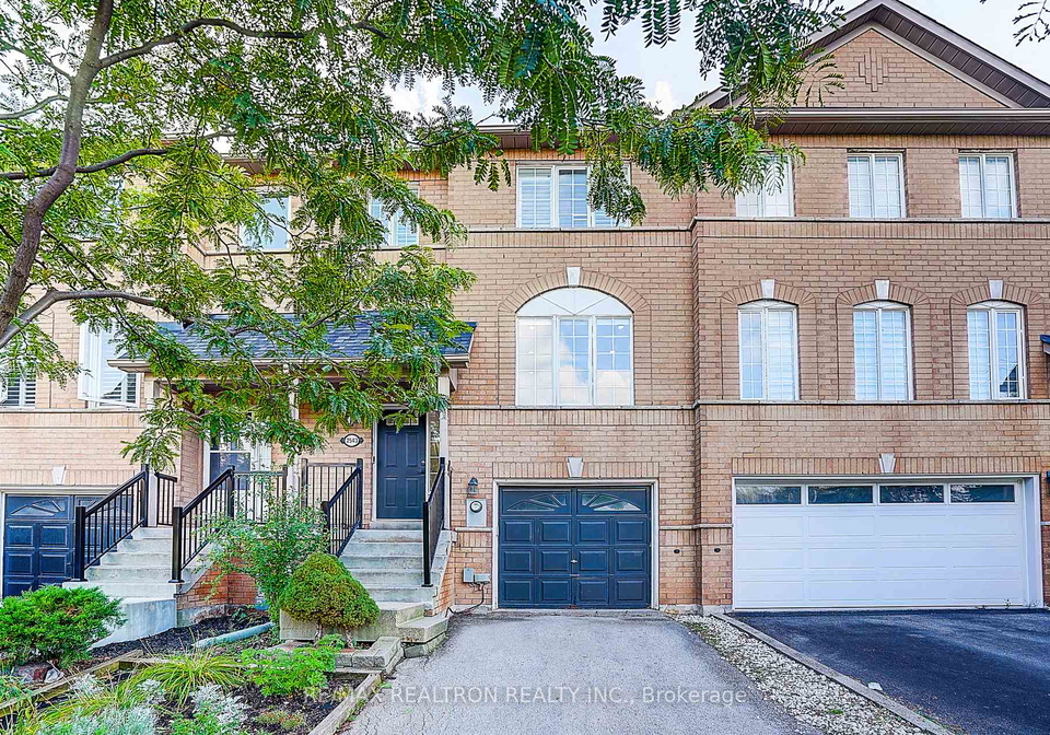 2543-gill-crescent-oakville-ontario-w12431349