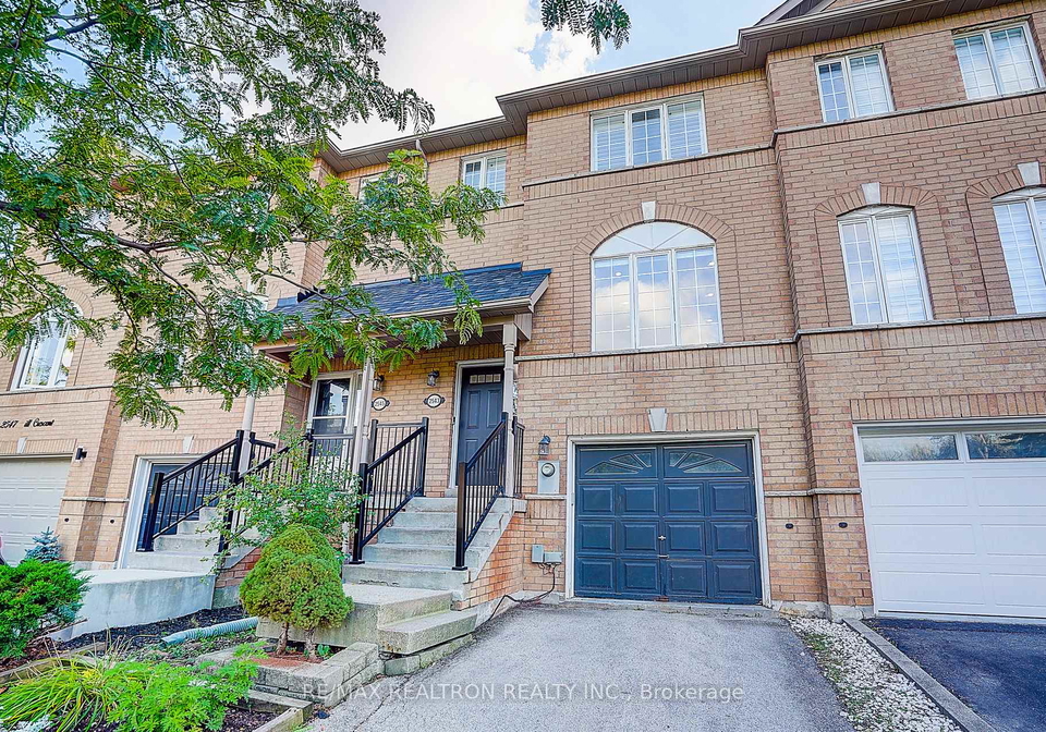 2543-gill-crescent-oakville-ontario-w12431349