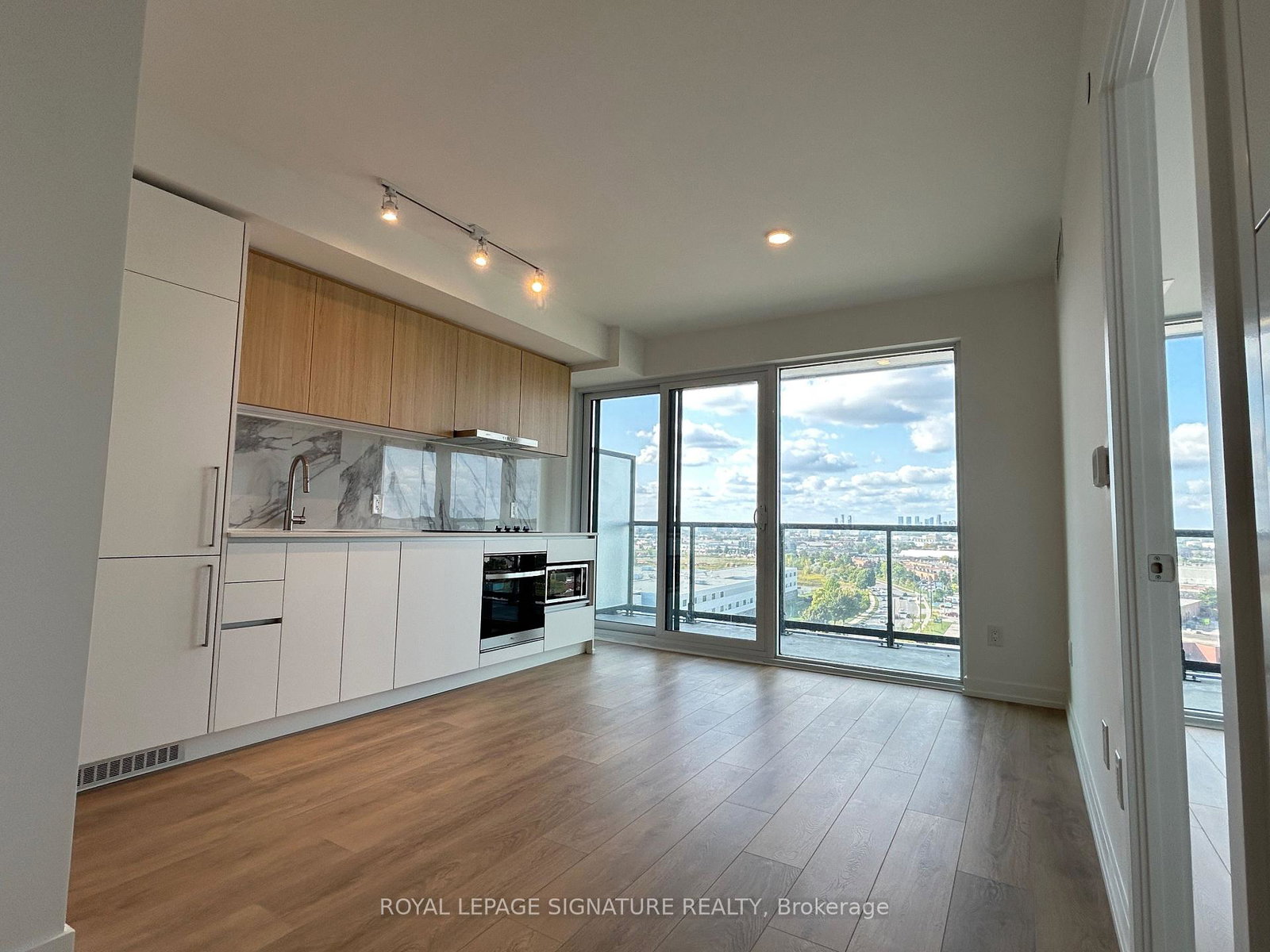 1100-sheppard-avenue-w-york-ontario-w12431620